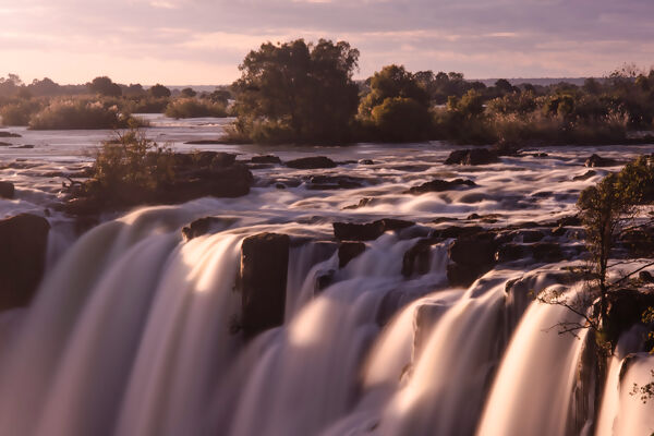 Johannesburg to Nairobi Overland: Waterfalls & Beaches